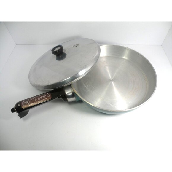 Vintage General Electric Electric Skillet With Lid Adjustable Heat Control Alumi - Picture 10 of 16